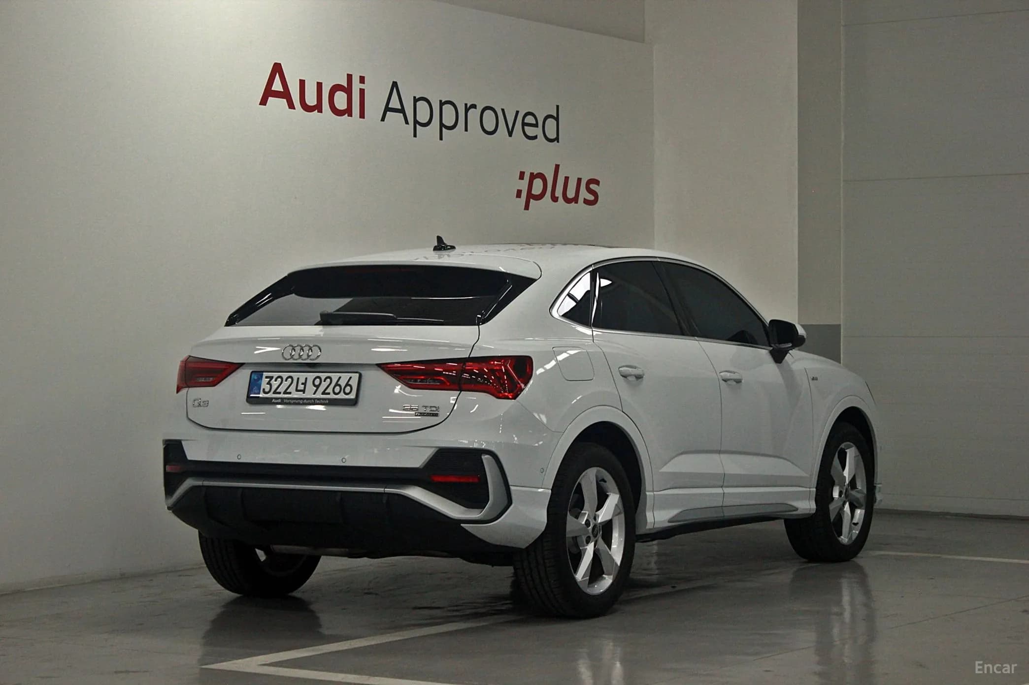 Q3 (F3)