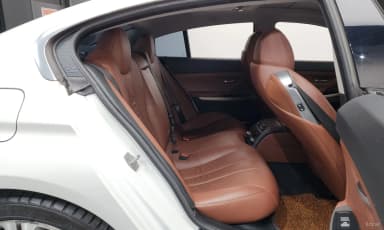 6 Series (F12)