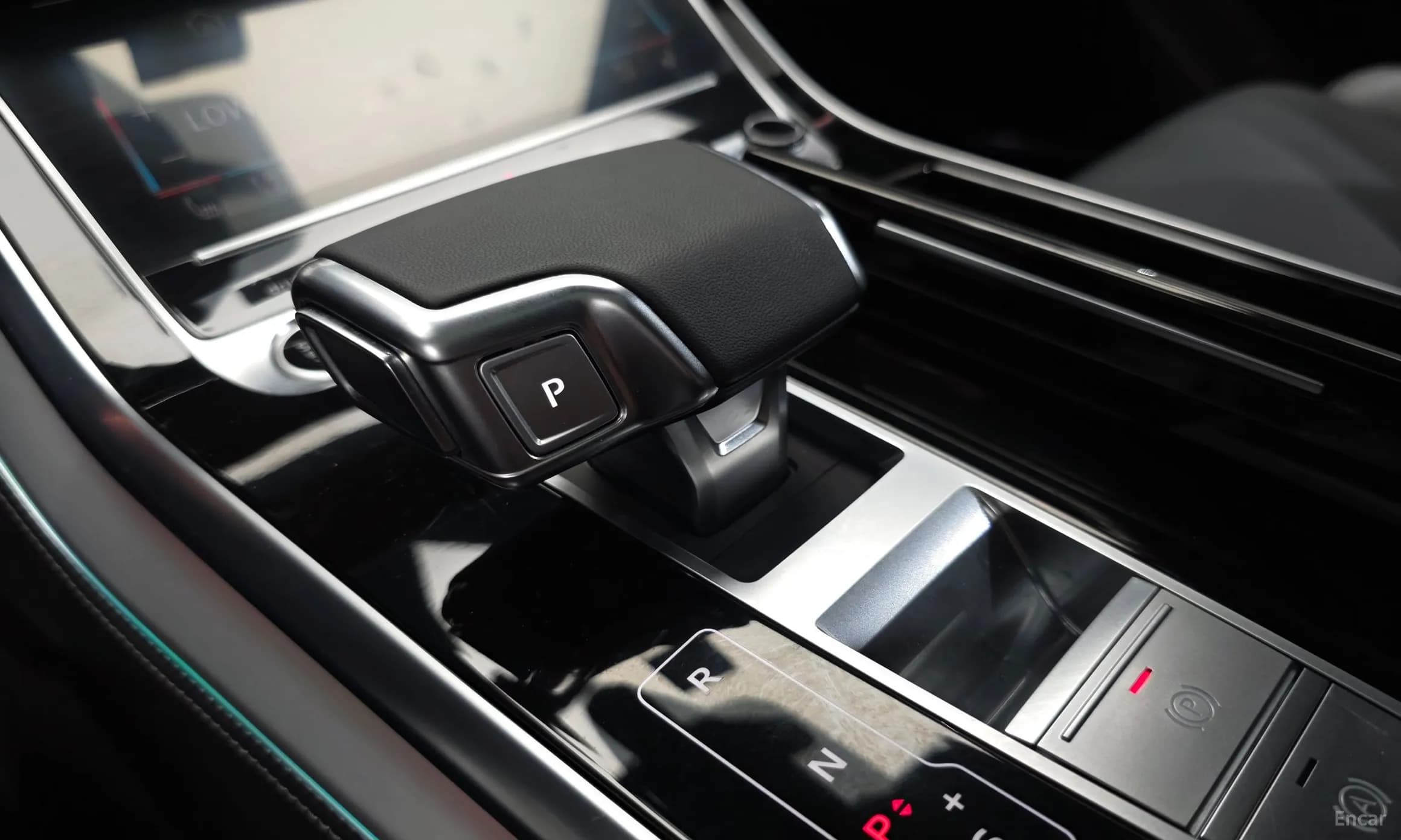 Q7 (4M)