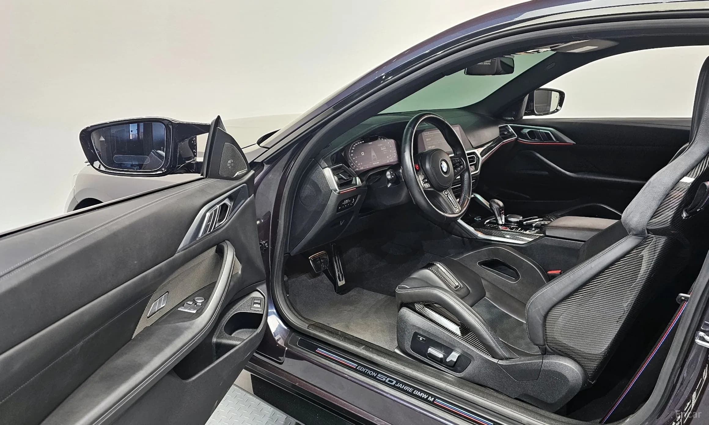 M4 (G82)