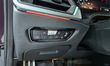 M4 (G82)