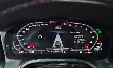 M4 (G82)