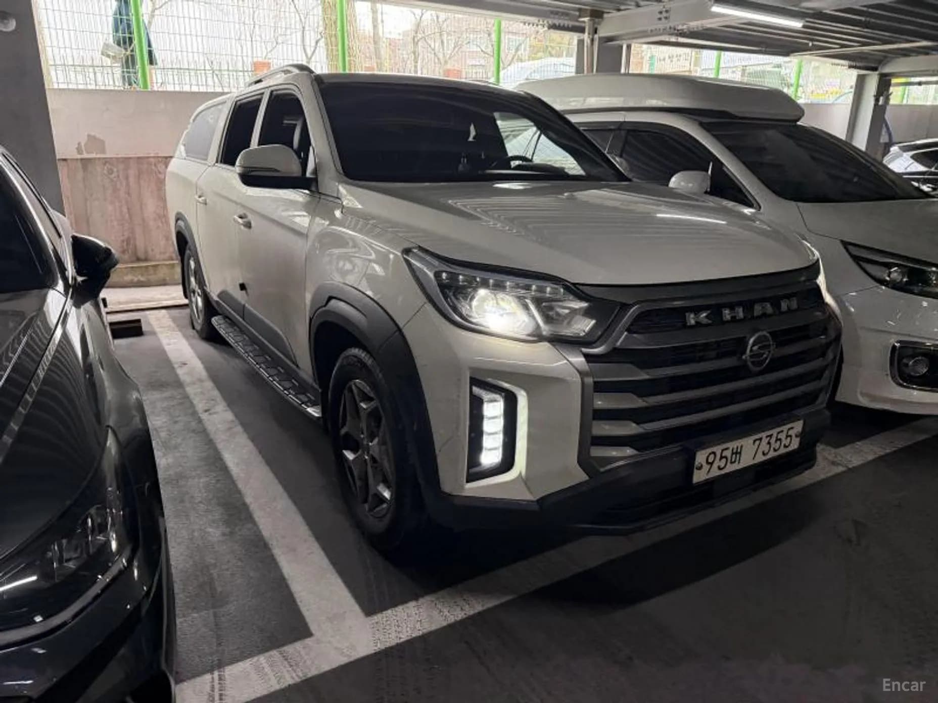 Rexton Sports Khan