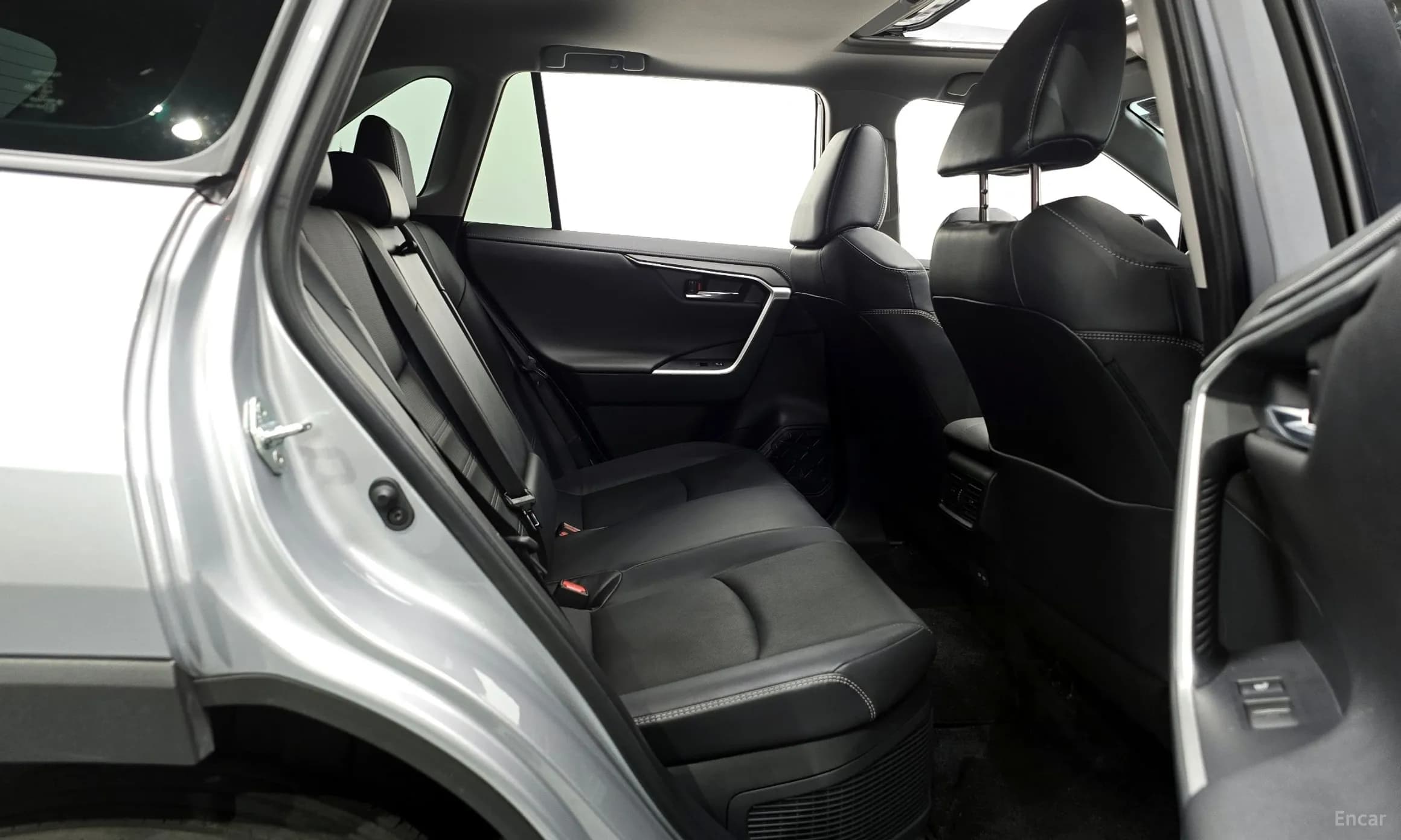 RAV4 5th Generation