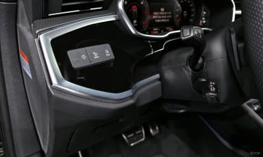 Q3 (F3)