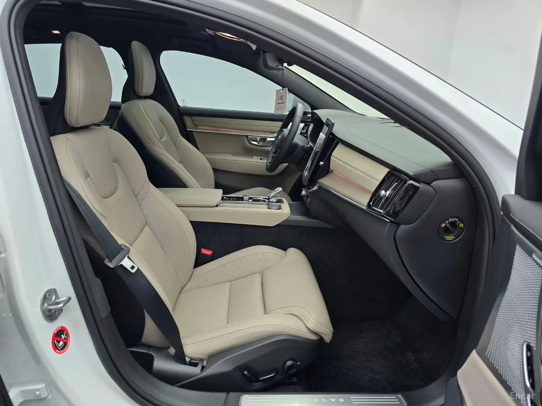 S90