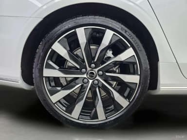 S90