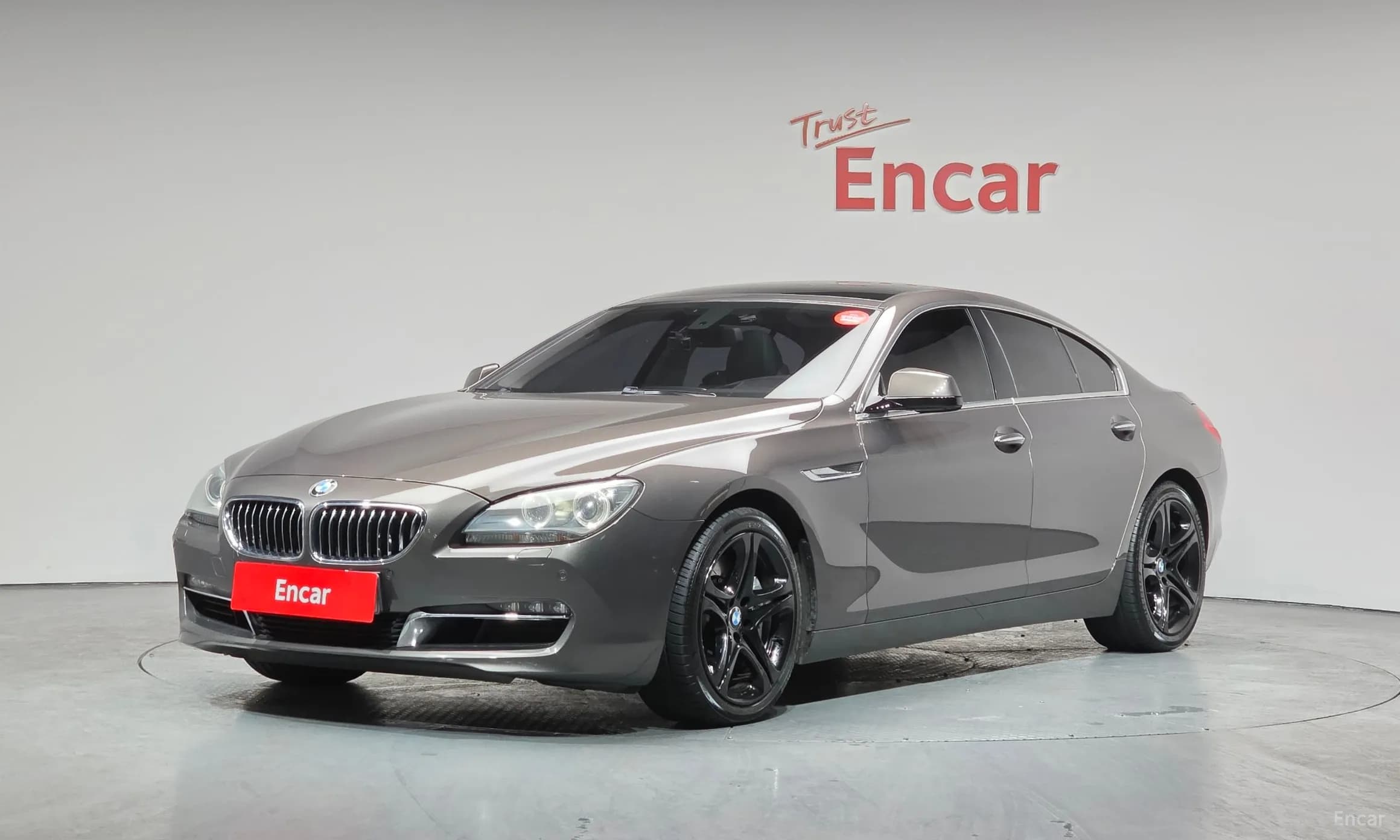 6 Series (F12)