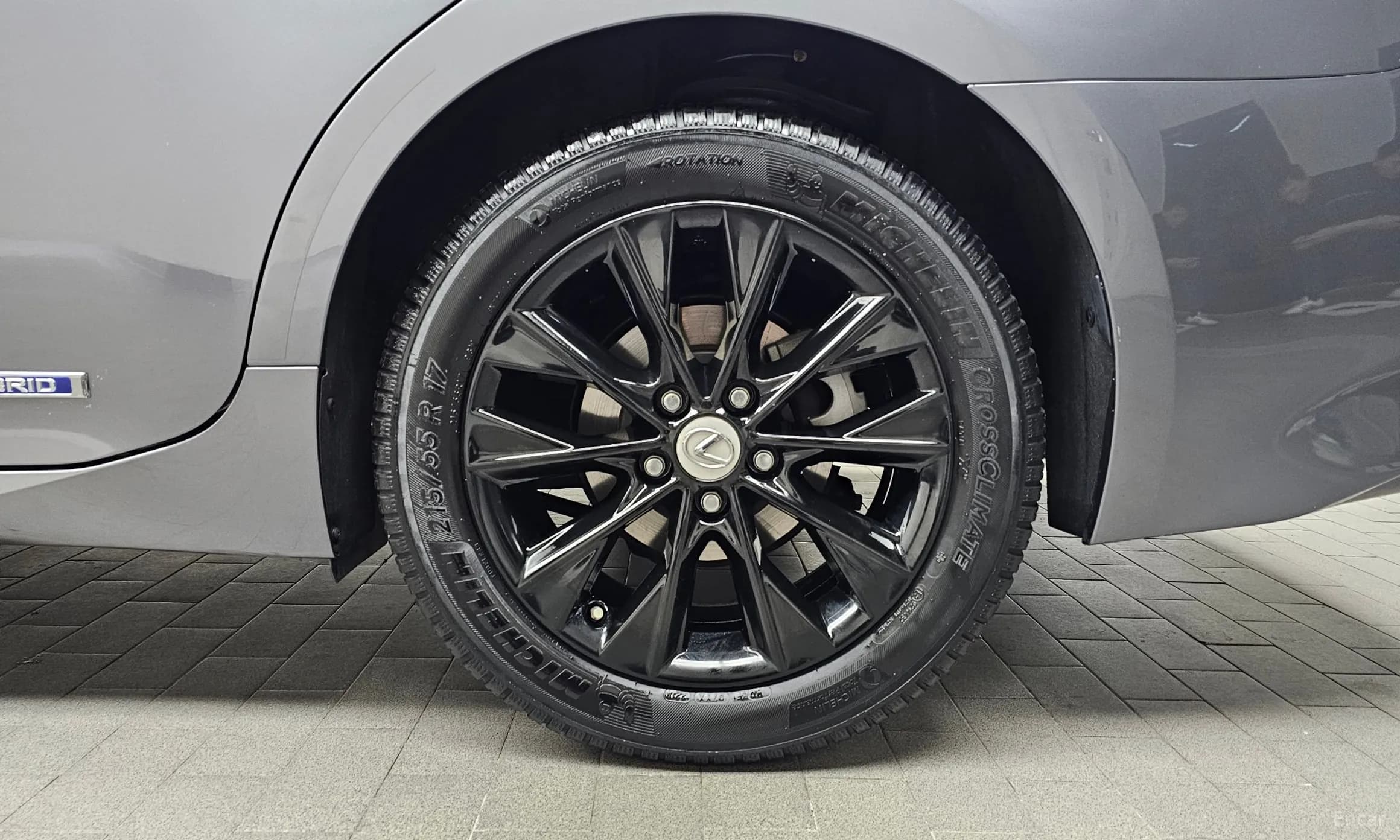 New ES300h