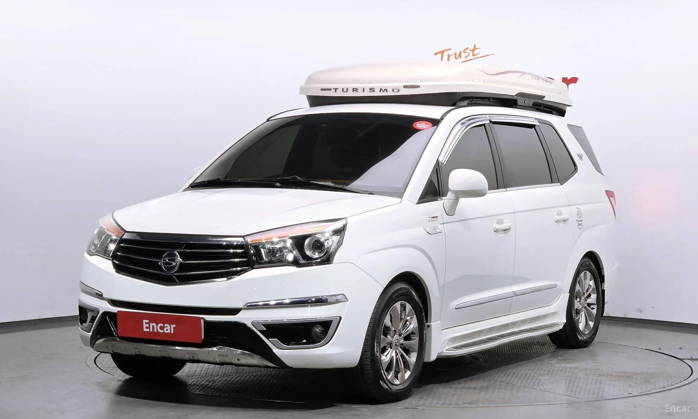 Korando Turismo