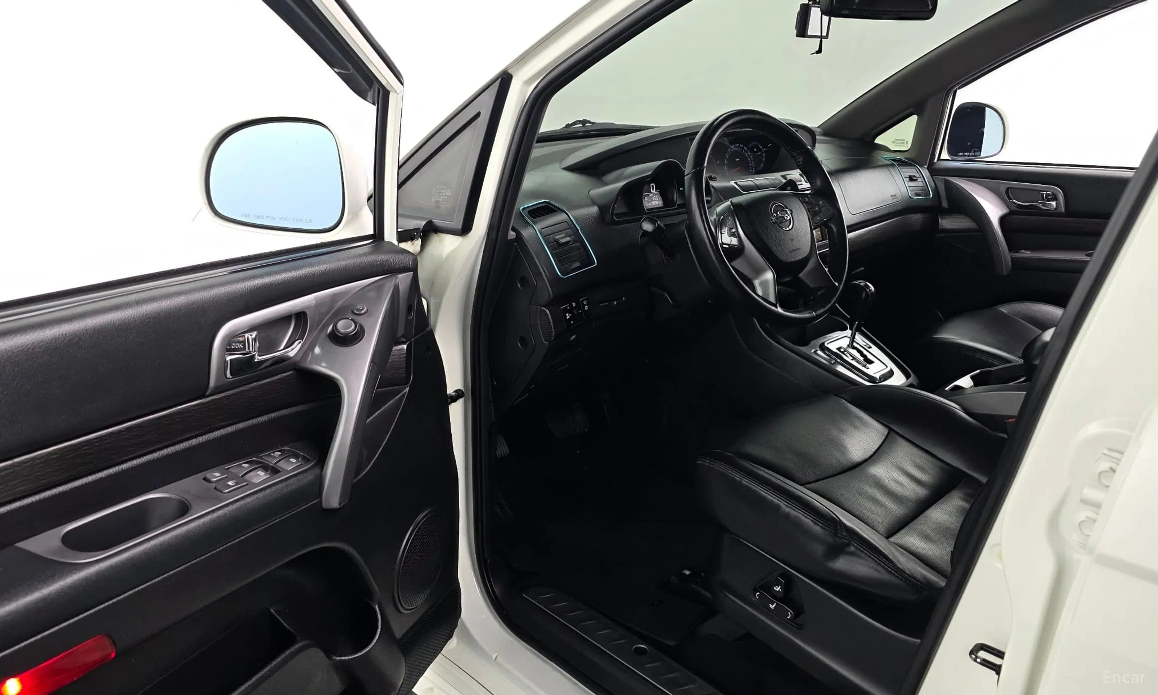 Korando Turismo