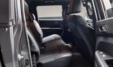 Rexton Sports Khan