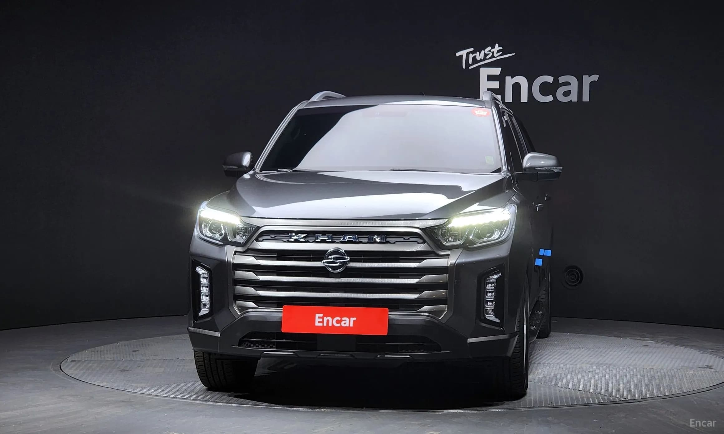 Rexton Sports Khan