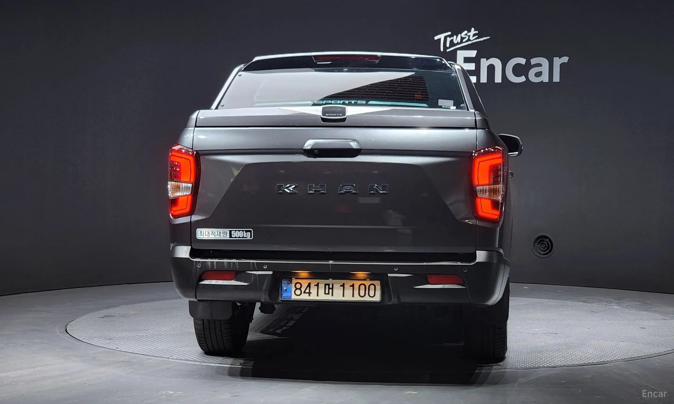 Rexton Sports Khan