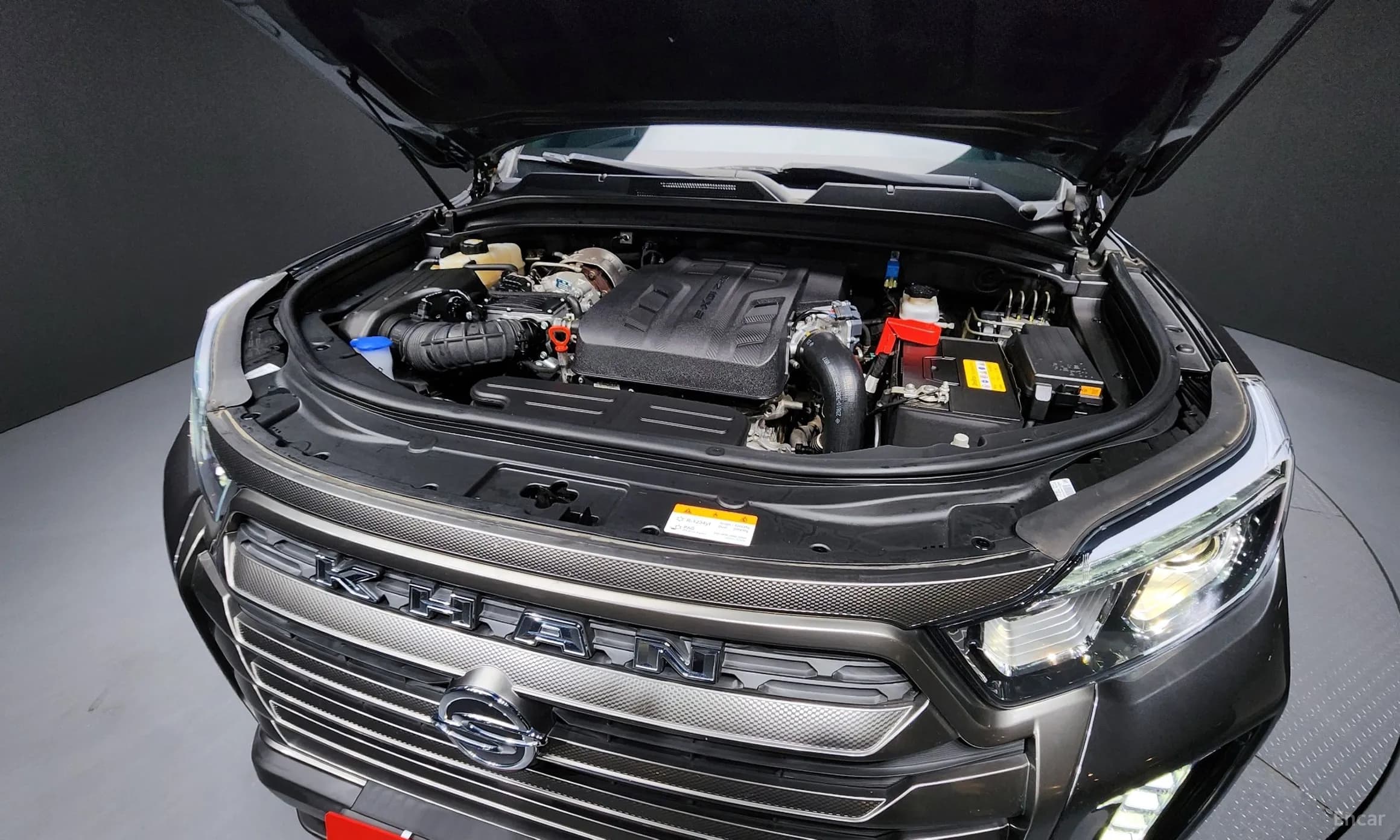 Rexton Sports Khan