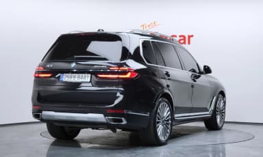 X7 (G07)