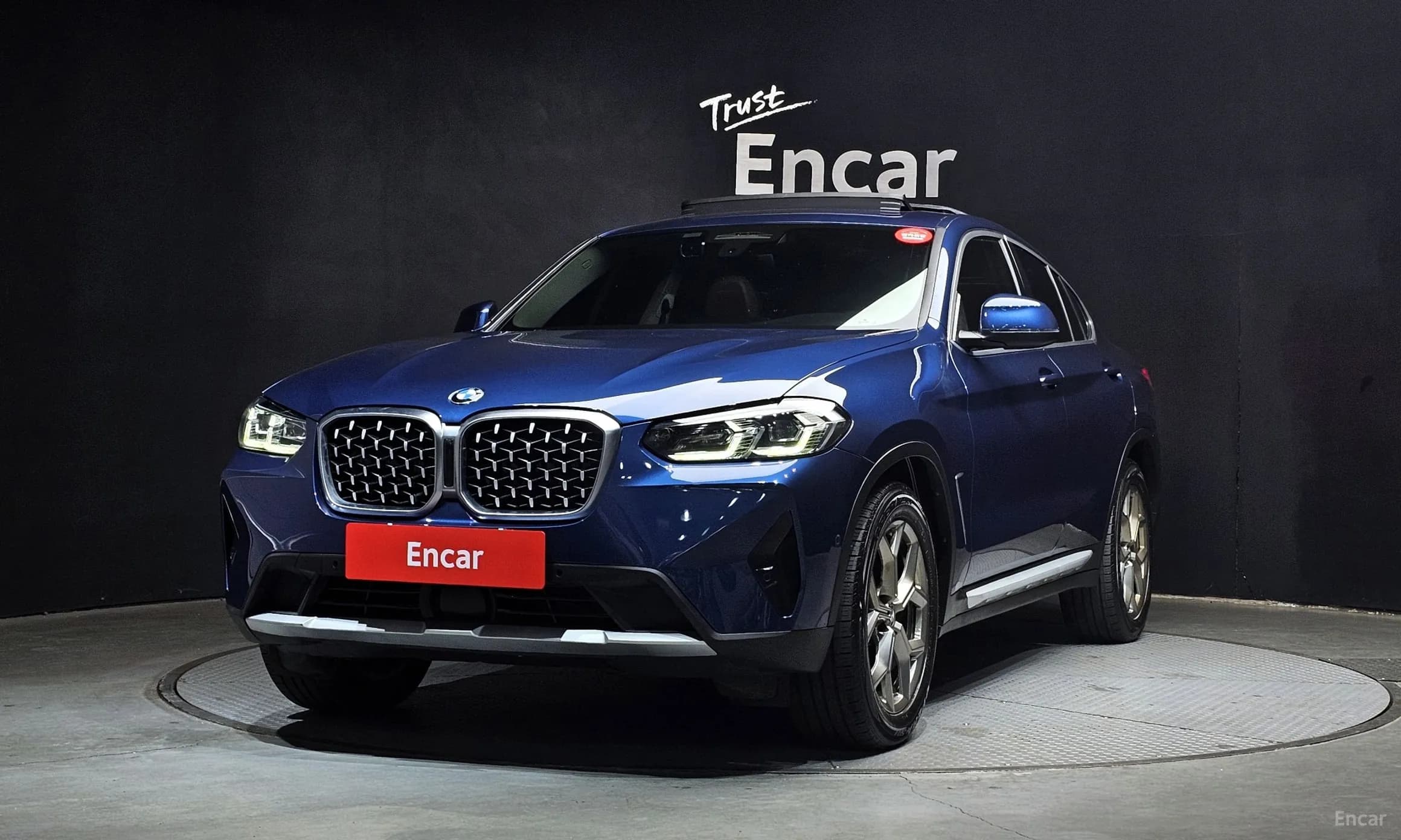 X4 (G02)