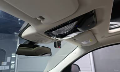 X4 (G02)