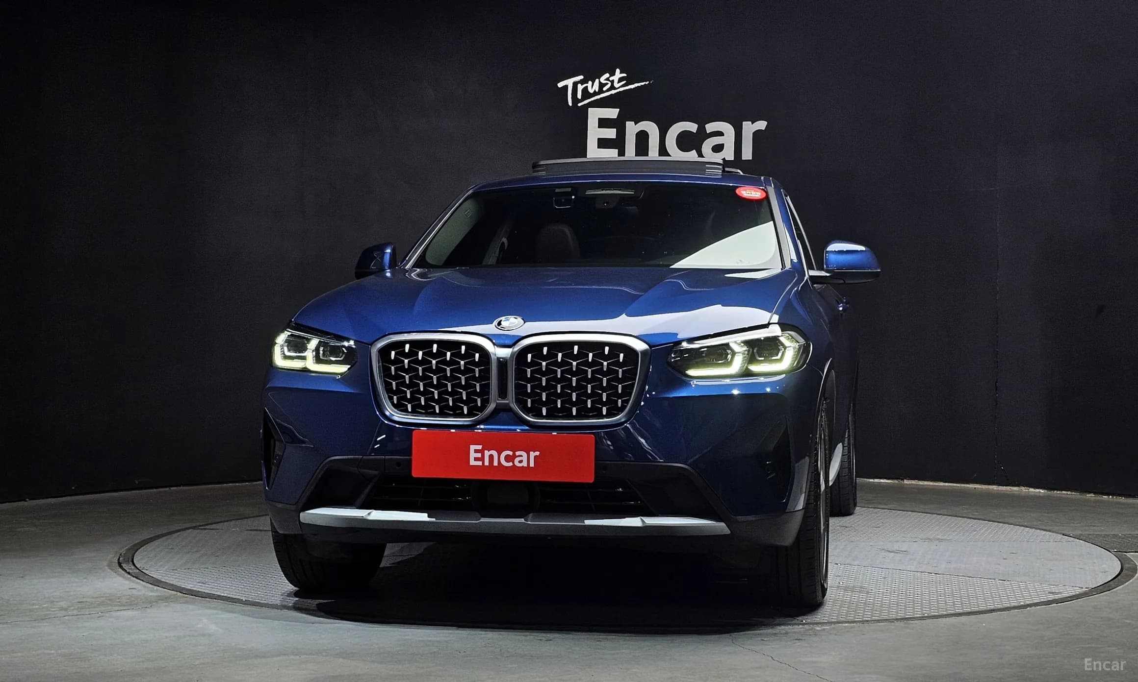 X4 (G02)
