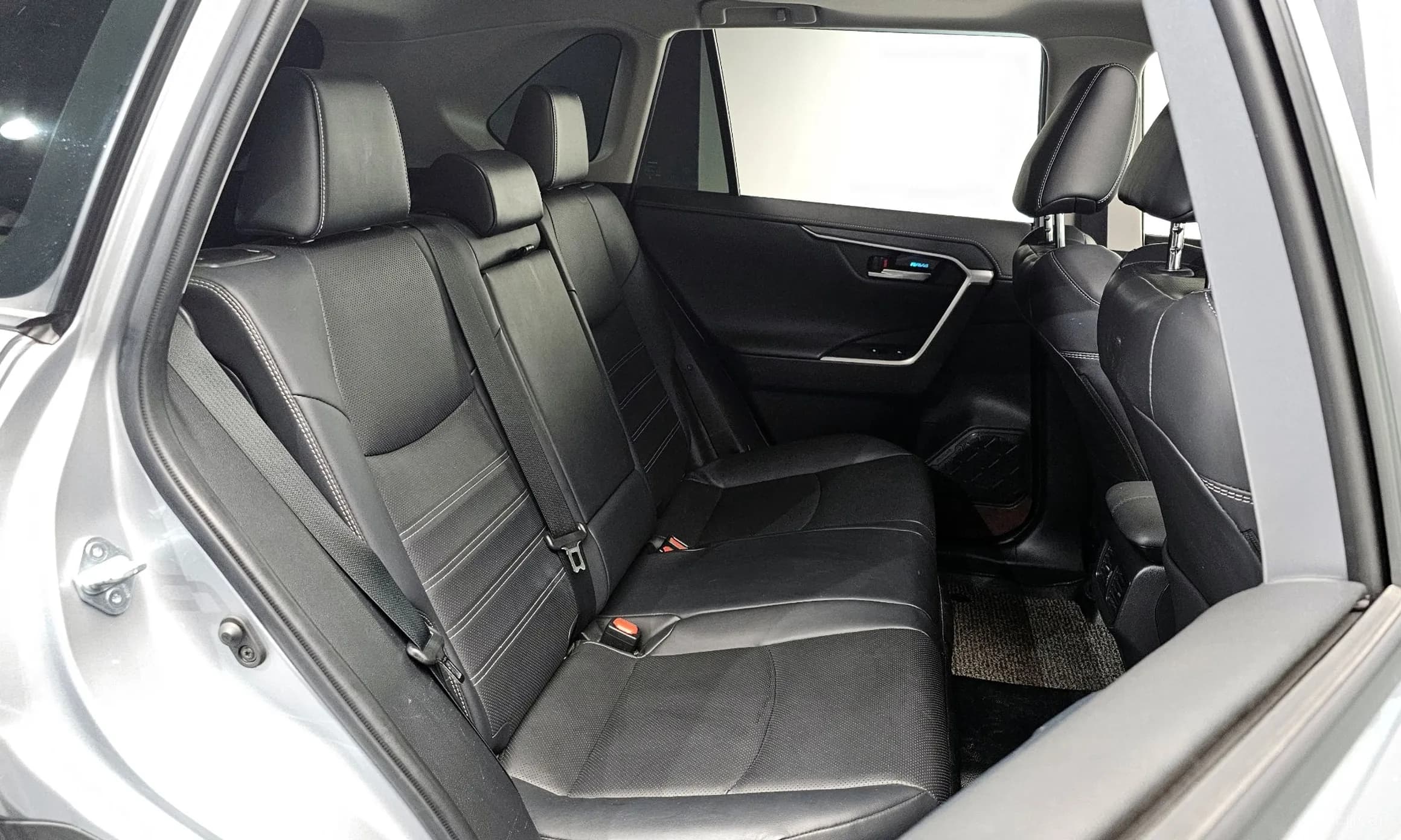 RAV4 5th Generation