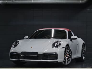 911 (992)