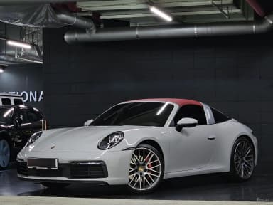 911 (992)