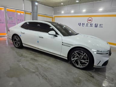 G90 (RS4)