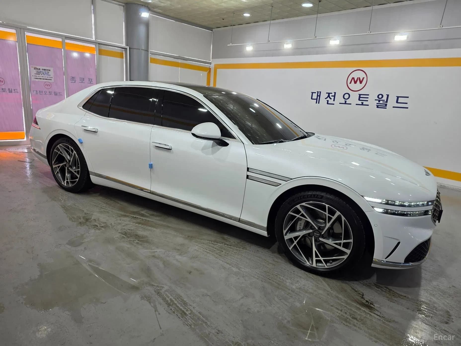 G90 (RS4)