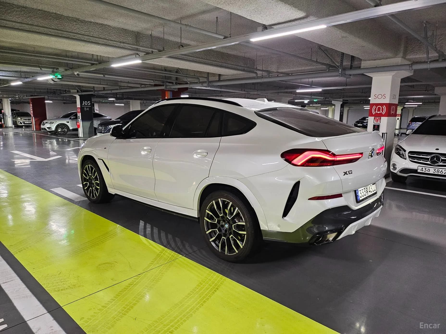 X6 (G06)