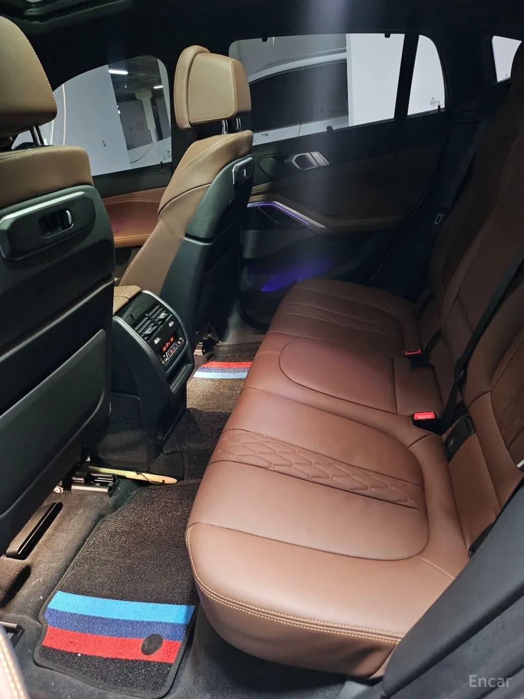 X6 (G06)
