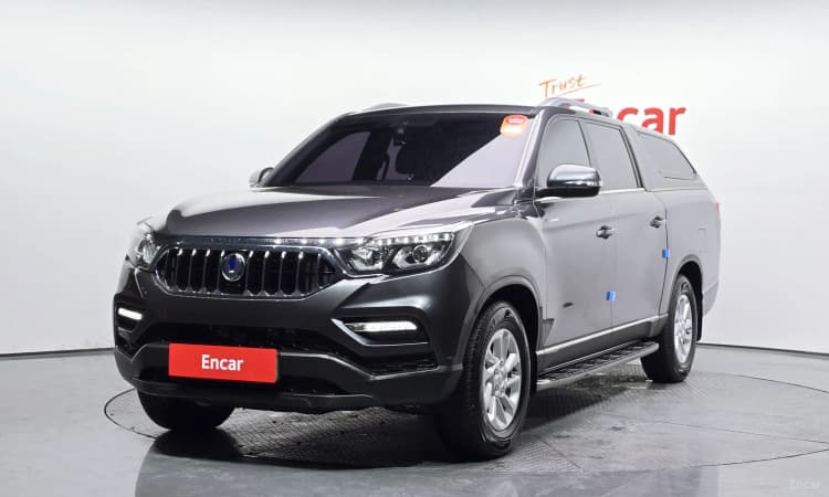 Rexton Sports Khan