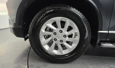 Rexton Sports Khan