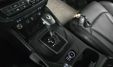 Rexton Sports Khan