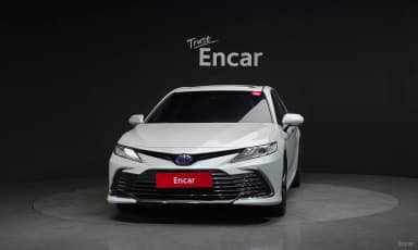 Camry (XV70)