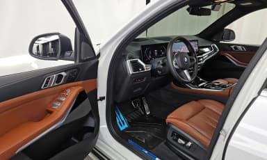 X7 (G07)