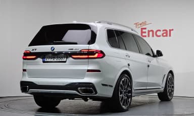X7 (G07)