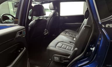 G4 Rexton