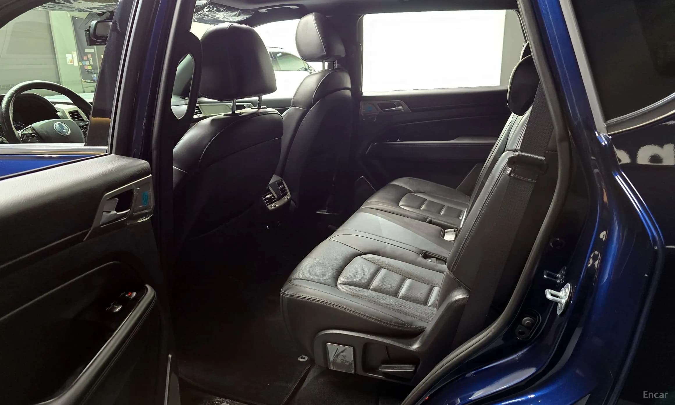 G4 Rexton