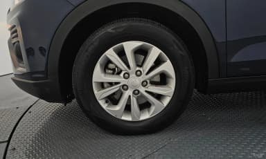 Berry New Tivoli