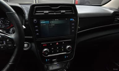 Berry New Tivoli