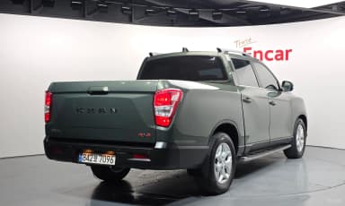Rexton Sports Khan