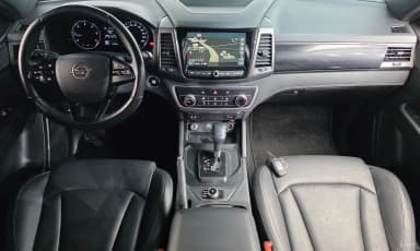 Rexton Sports Khan