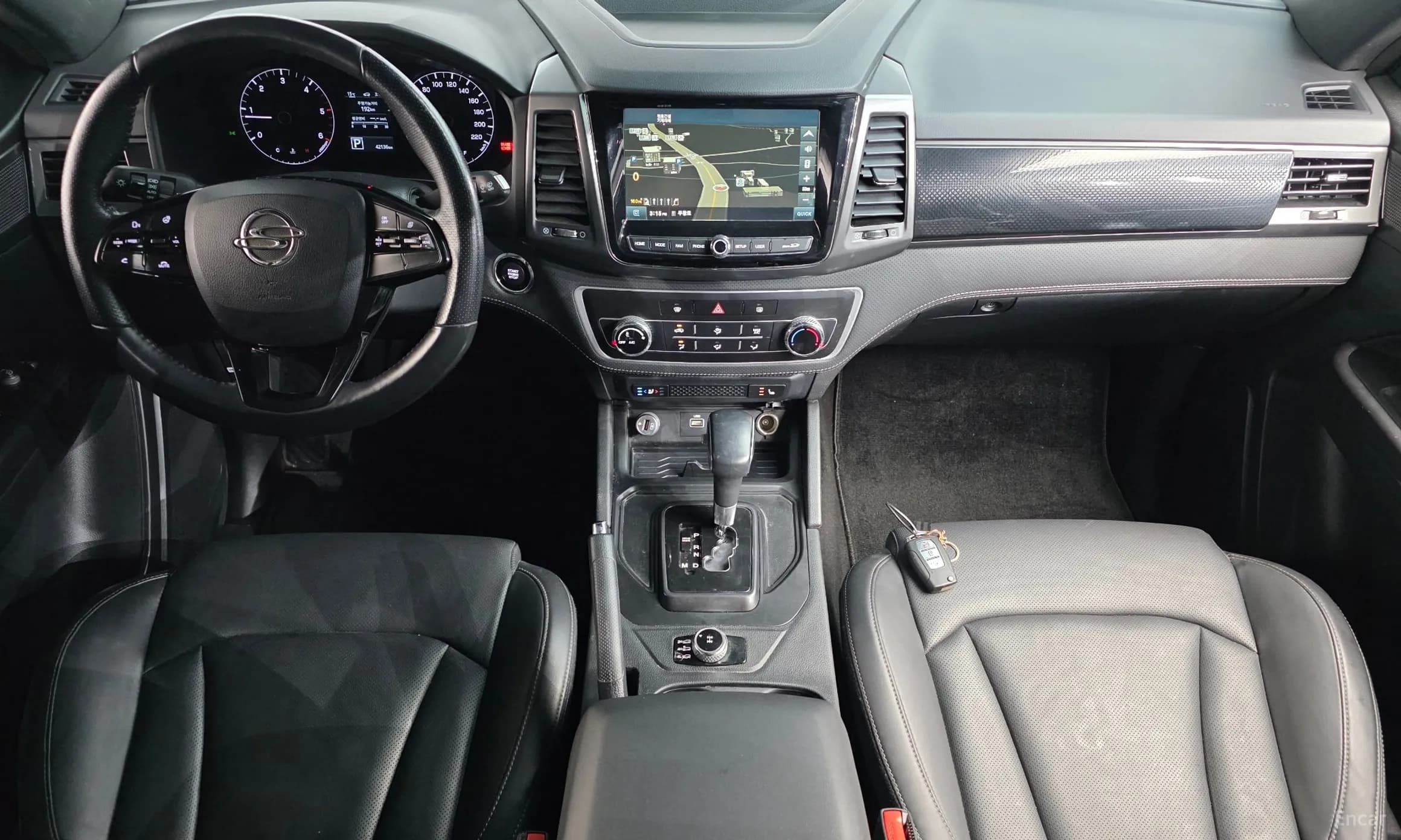 Rexton Sports Khan