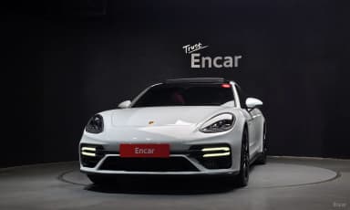 Panamera (971)