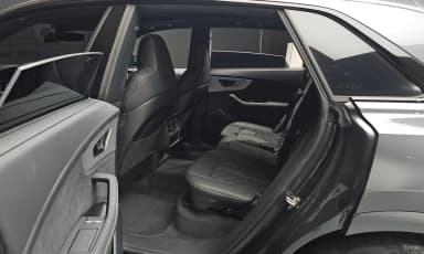 Q8 (4M)