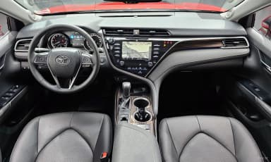 Camry (XV70)