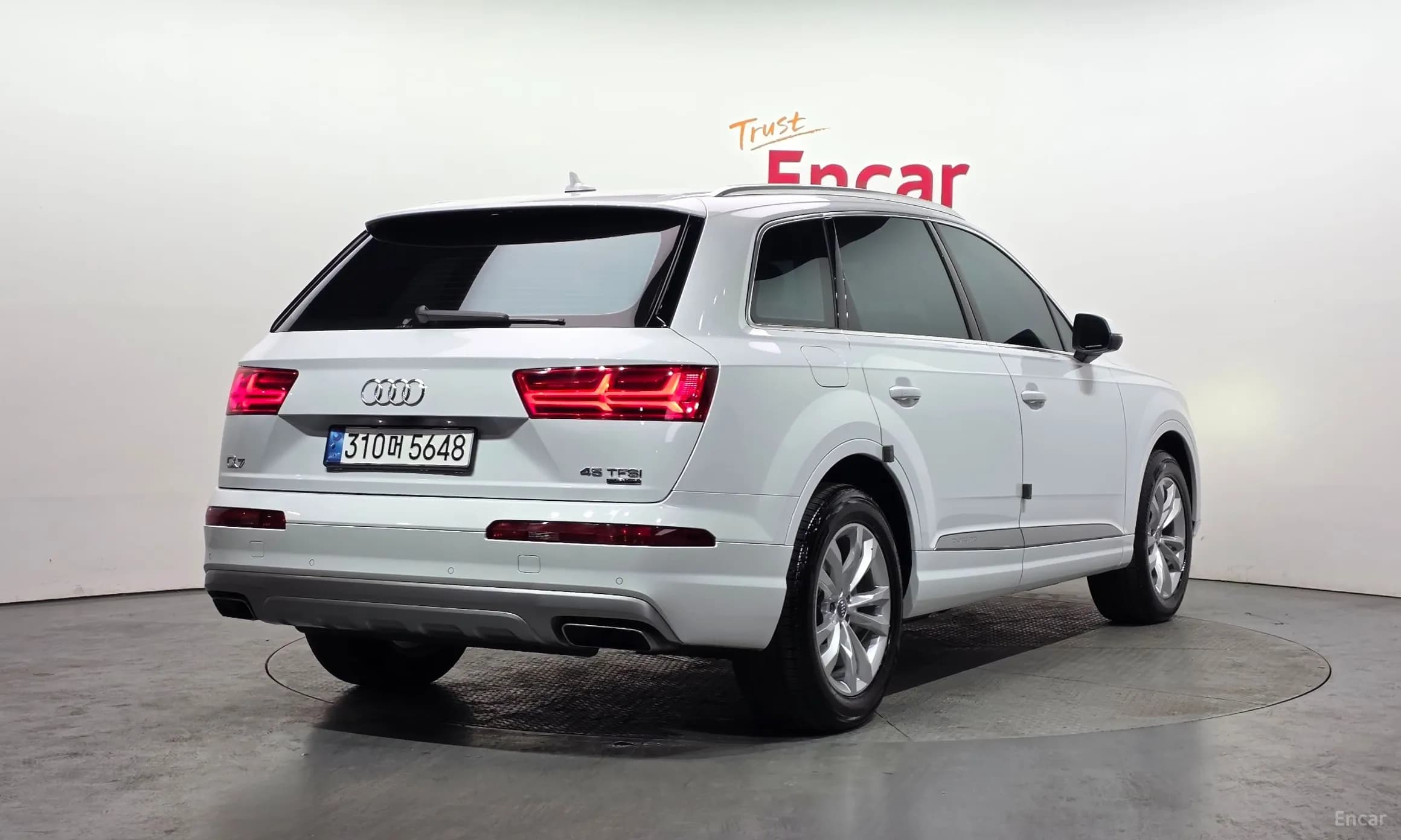 Q7 (4M)
