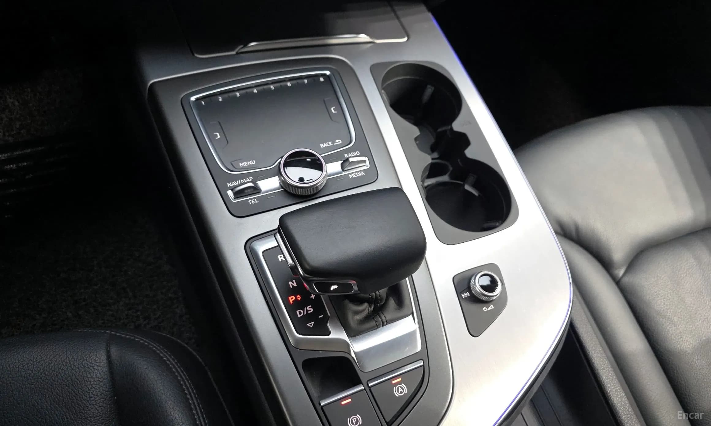 Q7 (4M)