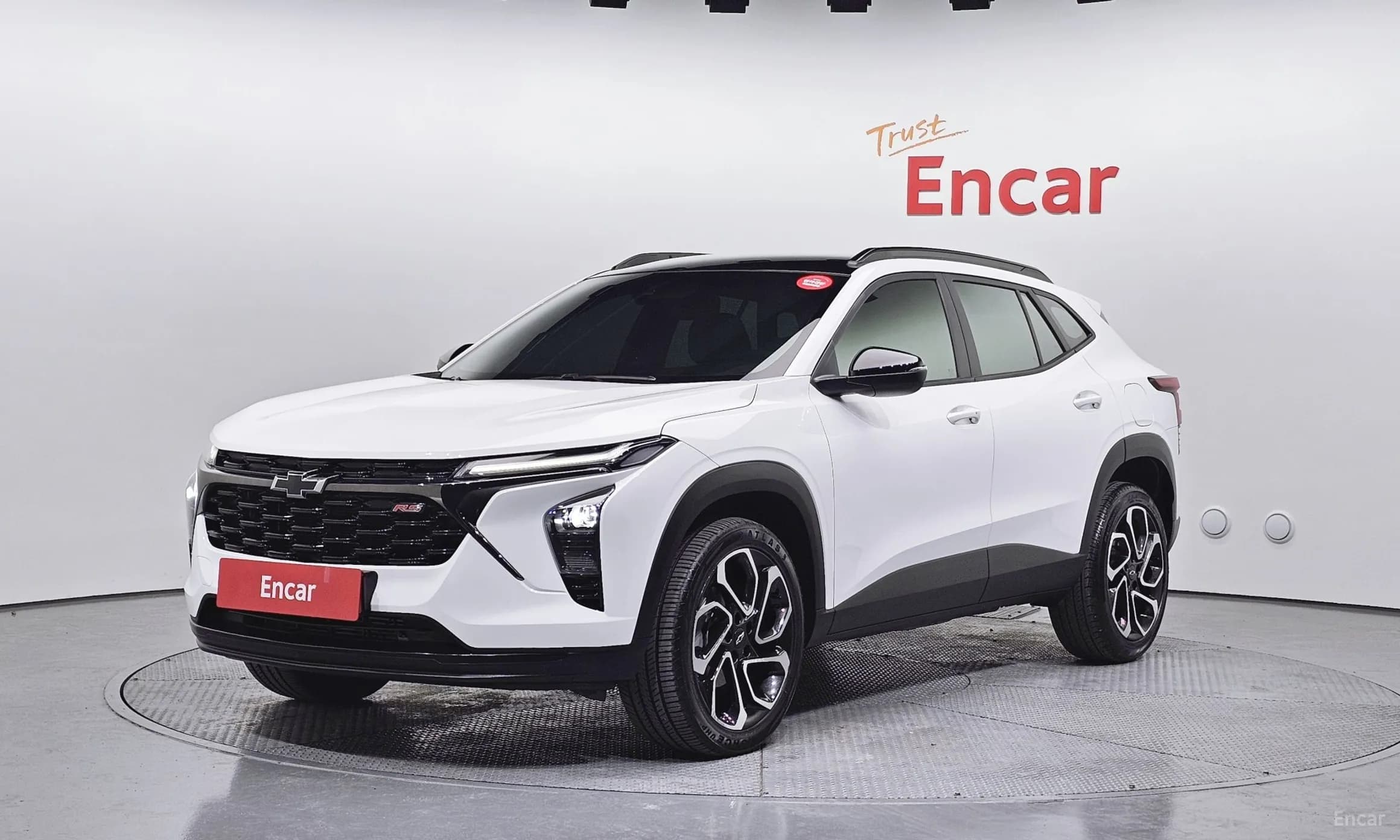 Trax Crossover