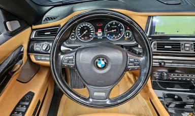 7 Series (F01)